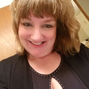 Meet your Posher, Debra